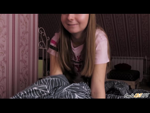 ❤️ Blondie sýgur BFF's djúpt og fær ásamt í munninn Fokking á is.123sex.ru ❌